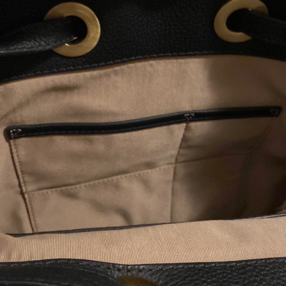 NWT black and white Michael Kors backpack - Picture 4 of 5